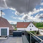 Erhardt *